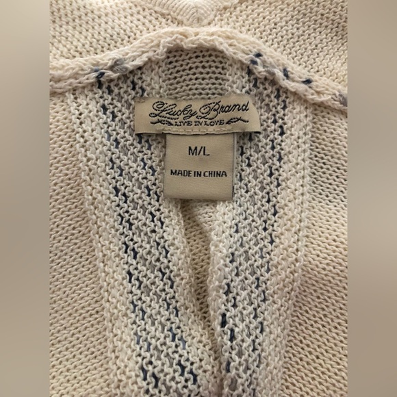 Lucky Brand Knit Ruana Cardigan M/L Cream Blue Striped Fringe Boho - Poncho - Picture 6 of 6